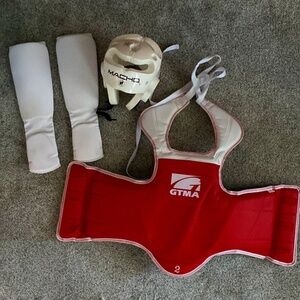 Full taekwondo protective gear set.